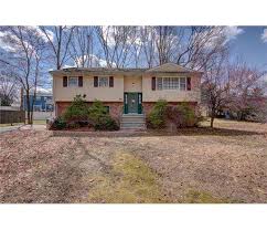 Home For Sale 3 Clover Court East Brunswick Nj Homes Land Next At Home Sale House Land For Sale
