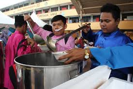 Kolej vokasional kluang ei tegutse valdkondades haridus muu, haridus. Kolej Vokasional Klang Kemahiran Kunci Kemajuan