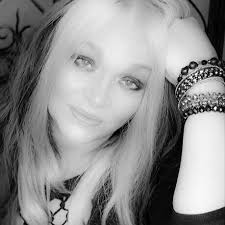 Amazon.com: Tamara Salem Moore: books, biography, latest update