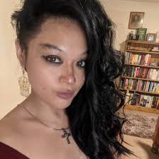 Suzette Louwe/Tabitha Kahn/Tom White/ whichever fake profile you choose to  have. What really is your obsession with the UNC. Firstly Madam you are not  the first to face crime... others have experienced