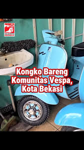sis Ketua, Tanti Herawati kunjungi bascamp komunitas Vespa bersama jajaran  DPD PSI Kota Bekasi, yang ikut menemani ada bro Ranto , bro Donny , bro  Fiqih., kedatangan sis Hera untuk kongko bareng ...