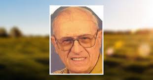 Robert Insley's Instagram, Twitter & Facebook