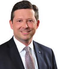 Michael Escher's Instagram, Twitter & Facebook