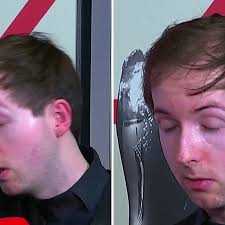 Scottish snooker star fights back tears as he dedicates greatest comeback  of his career to late father