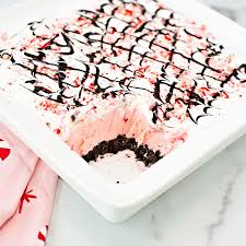 Top with maple syrup and chopped nuts, for extra sweetness and crunch. Peppermint Ice Cream Cake Recipe Quick Simple Delicious Helloyummy
