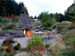 The Owners Of This Portland Oregon Garden Want To Connect People With The Earth Portland Garden Garden Design Garden Landscape Design