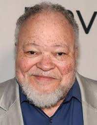 Steven Henderson's Instagram, Twitter & Facebook