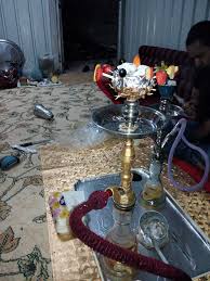 وأسفرت الحملة عن غلق ٥ مقاهي مخالفة وضبط ما يزيد عن ١٠٠ شيشة واتخاذ الإجراءات اللازمة حيال عدد. Ø£ØºÙ„Ù‰ Ø´ÙŠØ´Ø© Ø¨Ø§Ù„Ø¹Ø§Ù„Ù… Ù…Ø¹Ø³Ù„ ØªÙØ§Ø­ØªÙŠÙ† Ø§Ù„Ù†Ø®Ù„Ø© Ø§Ø±Ø¬ÙŠÙ„Ù‡ Ø§Ù„Ø¨Ø®Ø´ Home Facebook