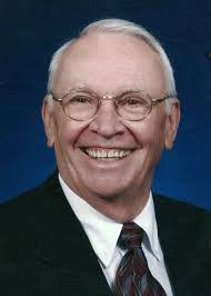 Laura Heider's Instagram, Twitter & Facebook