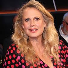 Barbara Dann's Instagram, Twitter & Facebook