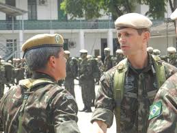 Mário fernandes, tal y como informa su selección, sufre una lesión en la columna torácica y hasta tiene dañadas las vértebras que están a la altura del tórax. Tcel Heli E O Novo Comandante Do 6Âº Bil Aeromovel Taiadaweb