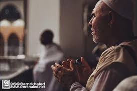 بصوت عمرو خالد أدعو معى بهذا الدعاء اللهم أعنا بتدبيرك