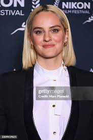 60 Photos & High Res Pictures