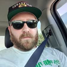 Devin Smock's Instagram, Twitter & Facebook