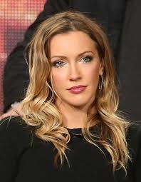 Évaluez Katie Cassidy : r/VindictaRateCelebs
