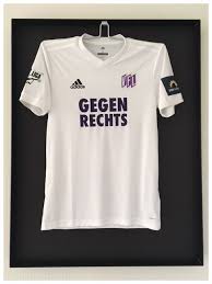 Authentic vfl osnabrück football shirts. Ich Glaube Osnabruck Liegt In Sudamerika Vfl Osnabruck Trikotsammlung Vfl Osnabruck Vfl Trikot