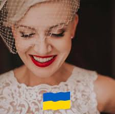 What are some physical therapy options in Somerville, MA with late hours?