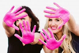 Luckily, some cleaning agents are safe for your skin and effective at removing enamel paint. How To Remove Spray Paint From Skin Without Harsh Chemicals