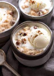 3 Servings Of Creamy Rice Pudding With Ice Cream Rice Pudding Desserts Food