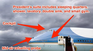 Ditandai bendera amerika serikat dan tulisan united states of america, air force one menjadi pesawat kepresidenan paling terkenal di dunia. Menengok Fasilitas Canggih Pesawat Barack Obama Bisnis Liputan6 Com