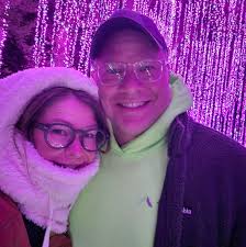 Where to park and find all you can eat crab in Virginia Beach?