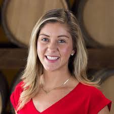 Tracey Giannola's Instagram, Twitter & Facebook