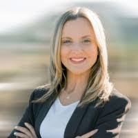 Isabella Keefe's Instagram, Twitter & Facebook