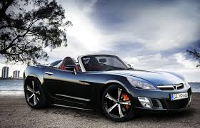 It S A Cute Little Thing Looks Fun To Drive Saturn Sky Redline Saturn Sky Pontiac Solstice Saturn