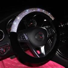 Black And Pink Car Interior Neue Kurze Plusch Auto Lenkradabdeckung Kristall Strass Steeiring Rader Auto Zubehor Accesso Car Steering Wheel Cover Cute Car Accessories Car Accessories