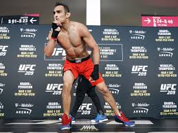Tony ferguson shared a video on instagram of himself dancing in his hospital room. Morning Report Tony Ferguson On Charles Oliveira He Was Mentally Broken In The First Round Mma Fighting