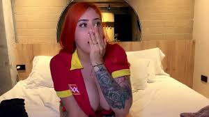 Cajera del oxxo se masturba para su jefe y filtran su video - XNXX.COM