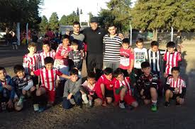 Wanchope o bebelo, la duda del mellizo. Que Visita Wanchope Abila En La Escuelita De Futbol De Instituto Cba24n Noticias De Cordoba