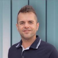 100+ perfiles de «Arturo Torres»