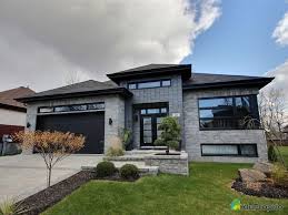 18 Maison Moderne A Vendre Montreal En 2020 Maison Moderne A Vendre Bungalow Moderne Maison Exterieure