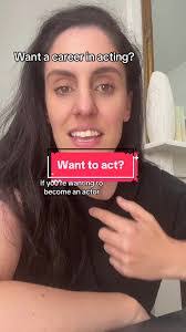 Jackie Ash's Instagram, Twitter & Facebook