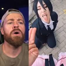 What Is She Doing?! 🤯👀 #fblifestyle