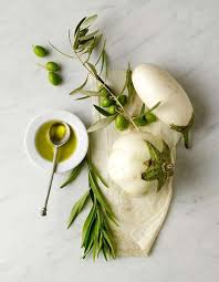 Beth Galton Still Life Photograph Still Life Of White Eggplants And Olive Oil White Eggplant Healthy Drinks Healthy Alcoholic Drinks