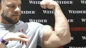 Arthur Stroh's Instagram, Twitter & Facebook