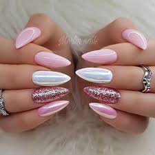 39 Breathtaking Designs For Almond Nails To Refresh Your Look Almond Nail Almond Nails Designs Nail Shapes All nails in soft pink and an accent nail with glitter and diamond rhinestones.