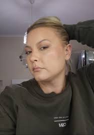 Westman Atelier foundation and contour stick review