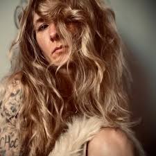 Lisa Melanson (@98lisanator)