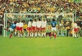 Tomaszewski, szymanowski, musial, kasperczak, zmuda, gorgon, lato, deyna, szarmach (77'. Fks 1974 Copa Del Mundo Alemania Occidental Holanda Suecia Uruguay Polonia Yugoslavia Italia Coleccionismo Ncompasbusiness Cromos