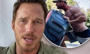 Известен главными ролями в фильмах «стражи галактики», «мир юрского периода» и «пассажиры». Chris Pratt Begs Chris Hemsworth To Stop Working Out So He Won T Be Outshone On Screen Daily Mail Online