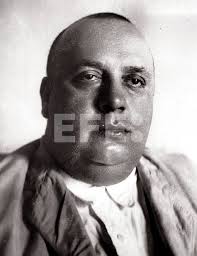 Retrato del político y periodista Indalecio Prieto