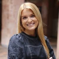 Katelyn Muller's Instagram, Twitter & Facebook