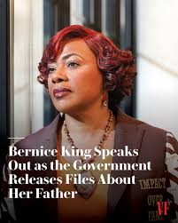 Mila Kunis, Kristen Bell, and Kathryn Hahn weren't expecting a chicken in  that box.