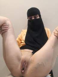 Arabian niqab pussy قحبه منقبه | MOTHERLESS.COM ™