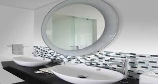 La rénovation d'une salle de bain de 5 m2 incluant : Carrelage Adhesif Salle De Bain On A Teste C Est Super