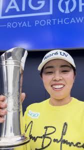 Lydia Ko with the smoooooth rolling greens 😮‍💨 We are now live