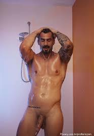 VAZOU: Nudes e vídeos do Nizam (BBB 24) batendo punheta no banho